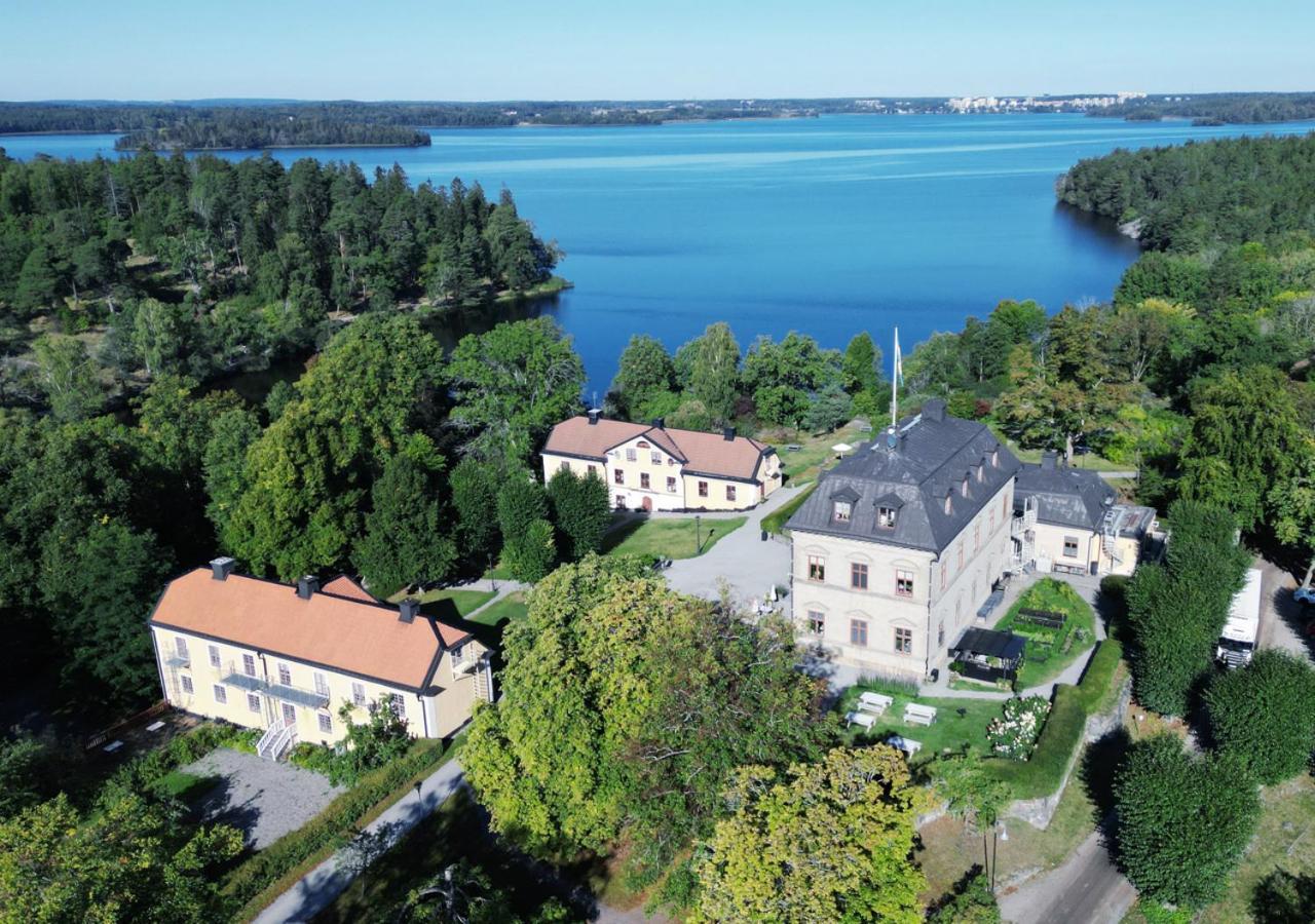 Goervaelns Slott Otel Jarfalla Dış mekan fotoğraf