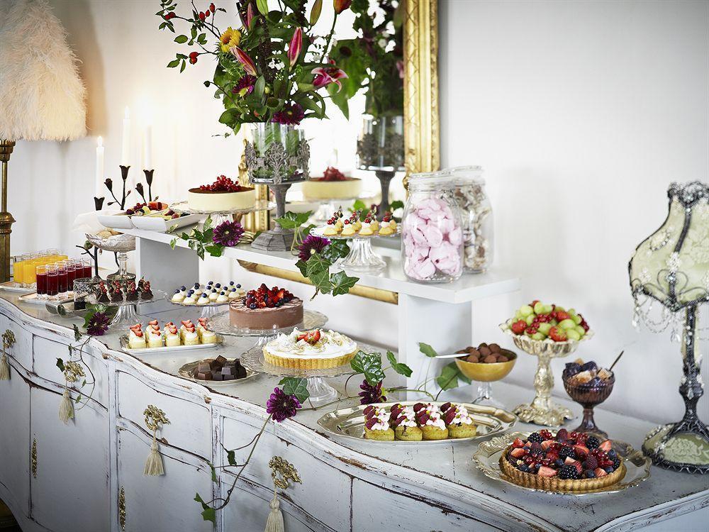 Goervaelns Slott Otel Jarfalla Dış mekan fotoğraf