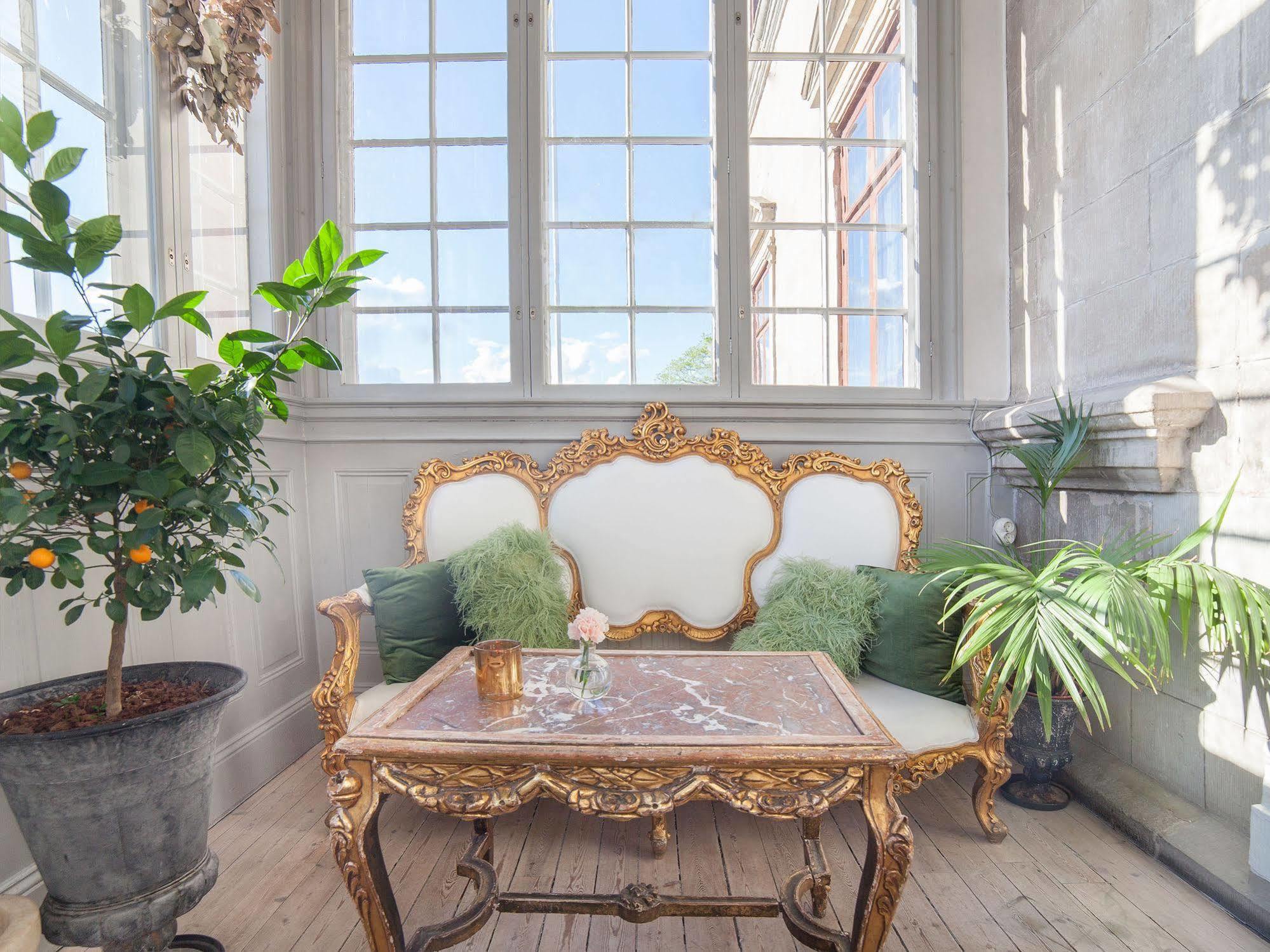 Goervaelns Slott Otel Jarfalla Dış mekan fotoğraf