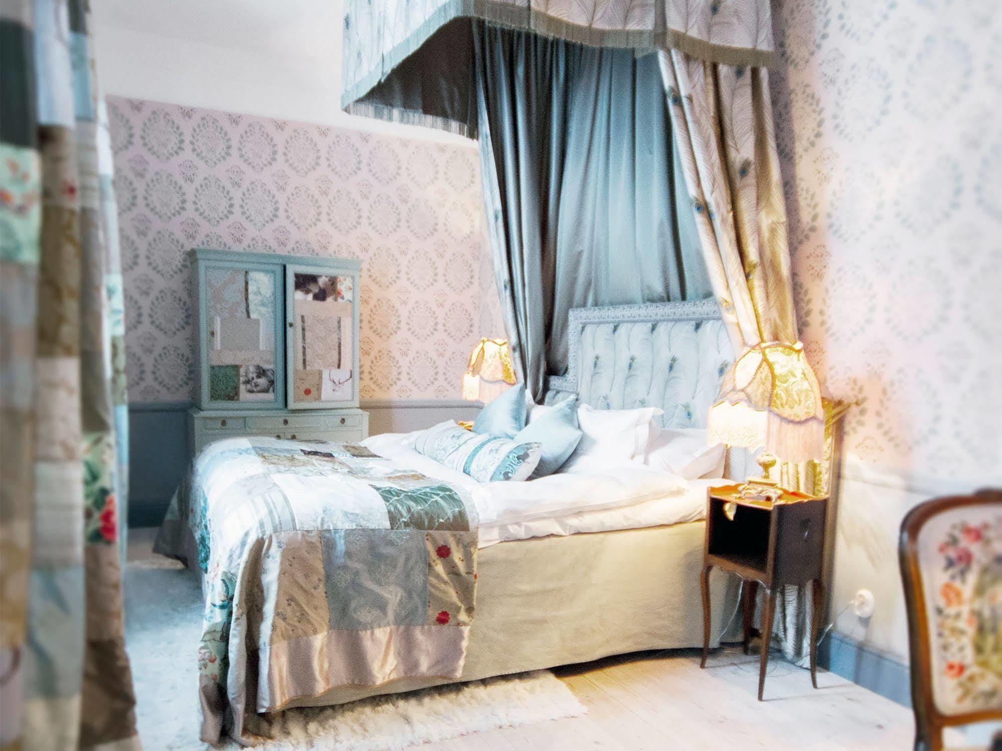 Goervaelns Slott Otel Jarfalla Dış mekan fotoğraf