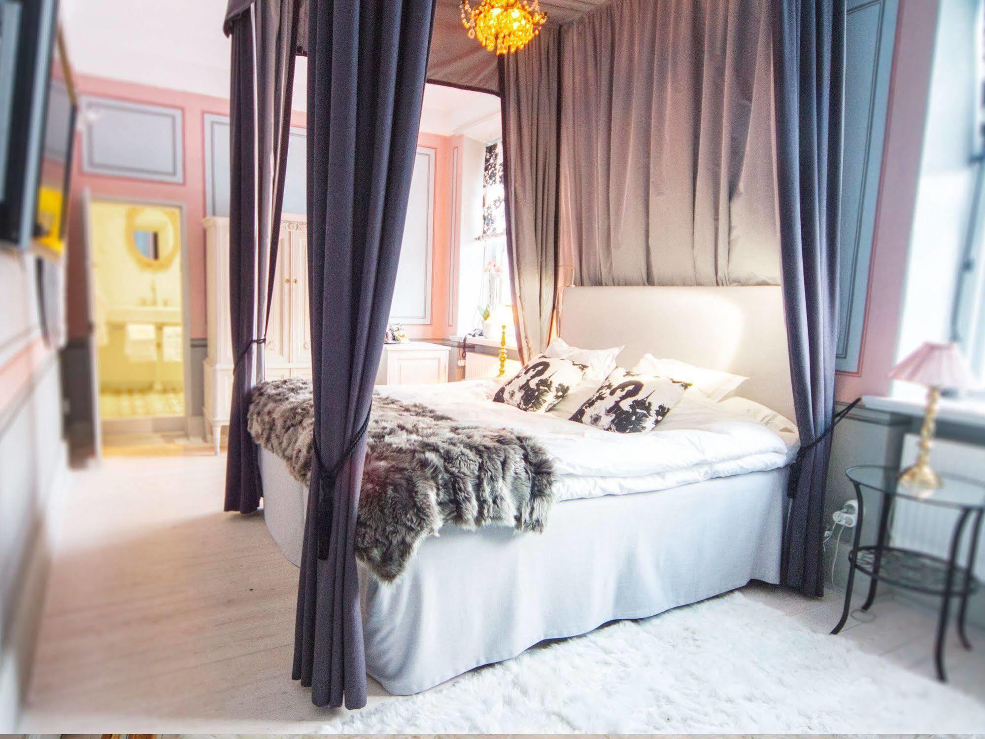 Goervaelns Slott Otel Jarfalla Dış mekan fotoğraf